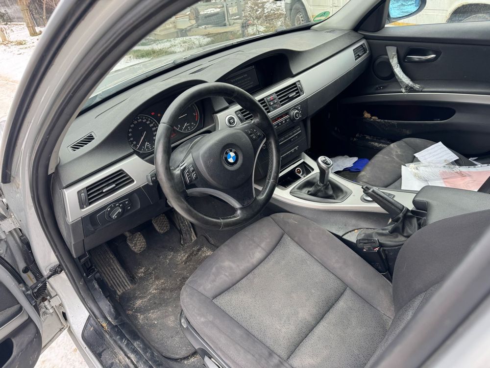 Piese Dezmembrari Haion Capota Aripa Bara E90 E92 320d BMW