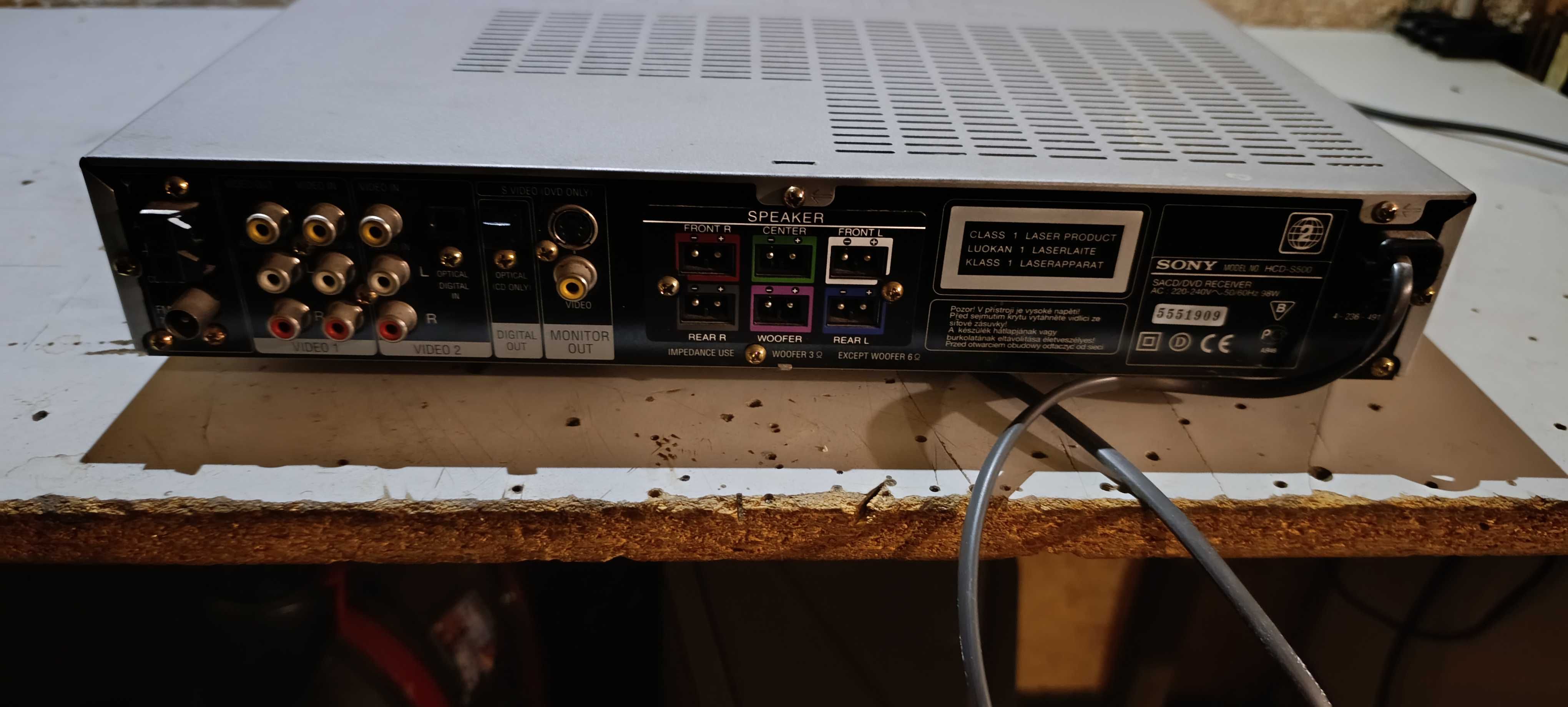Продавам Sony HCD-S500