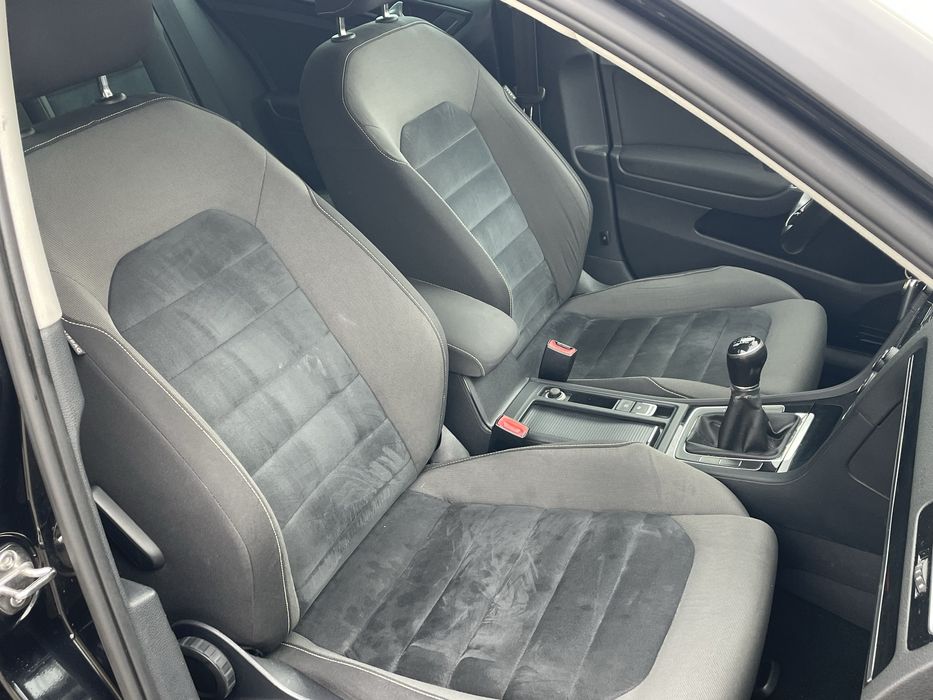 Vw Golf / HIGHLINE / alcantara / camera