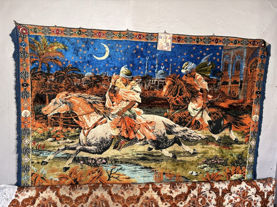 vand carpeta rapirea din serai
