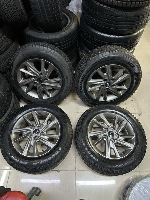 Киа Hyunda оригинальный зимний комплект