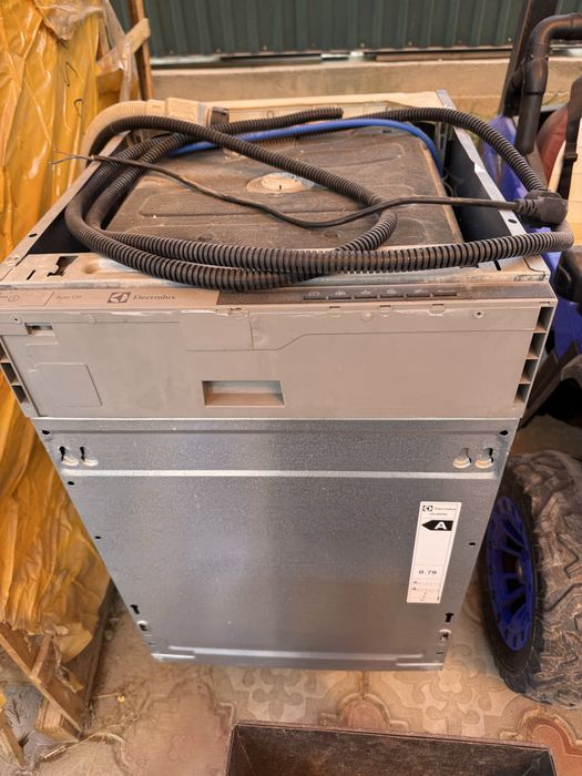 Посудомойка Electrolux