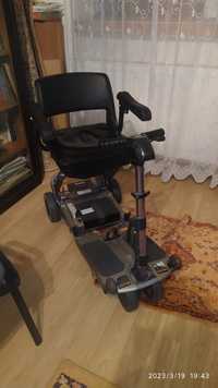 Carucior electric  persoana dizabilitati handicap pliabil electric
