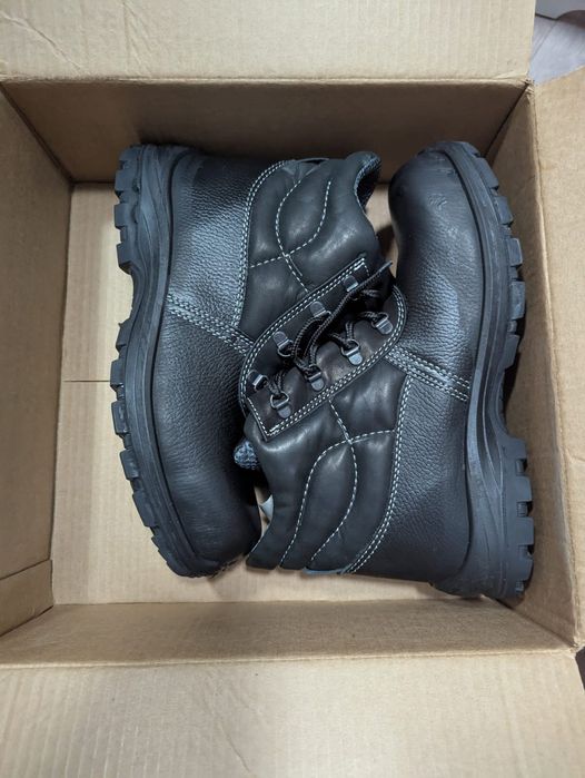 Цеховые ботинки,без меха,крепкие