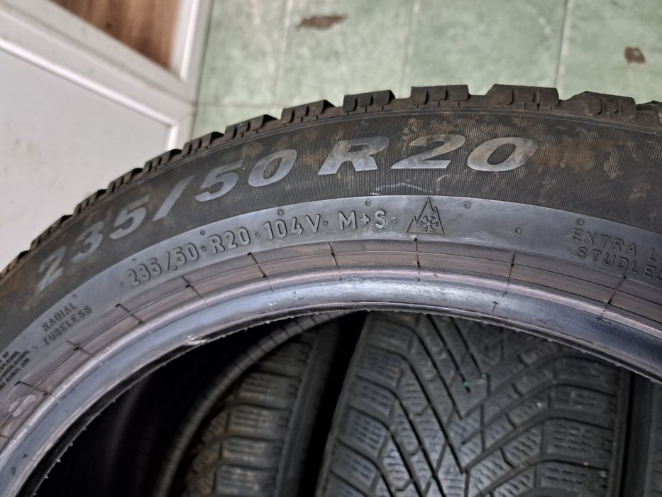 4 anvelope 235/50 R20 Pirelli dot 2023