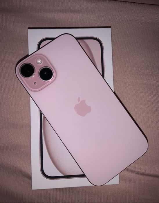 Iphone  15 128gb в идеале