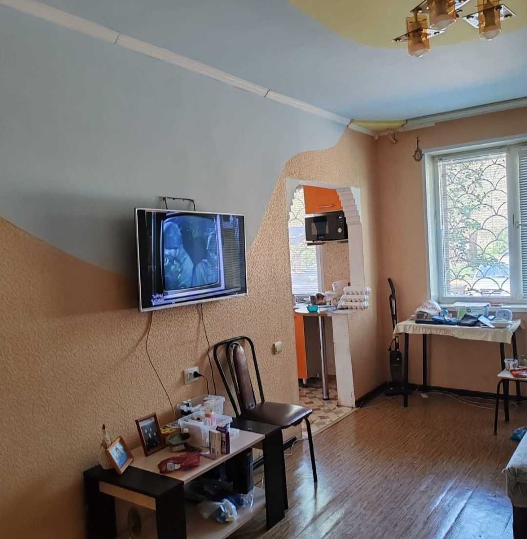 Сдам однокомнатную рн 4 мкр роддом