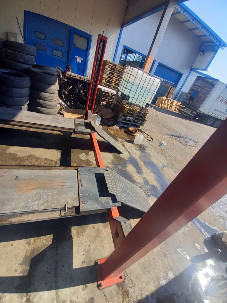 ELEVATOR 4tone 4 coloane APAC Italia