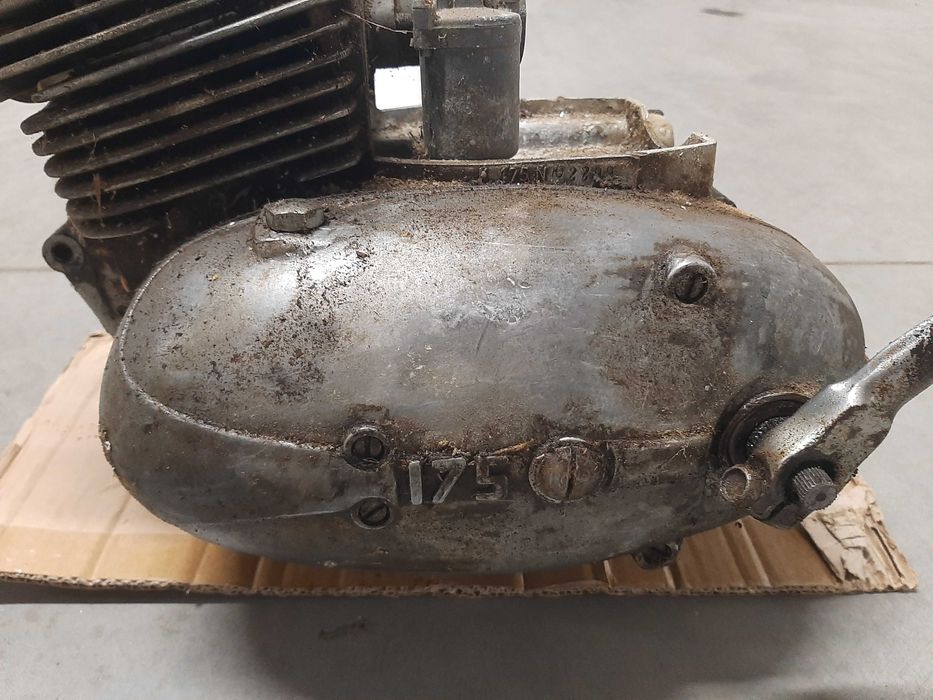 Двигател за Jawa 175 куб. см от 70те години