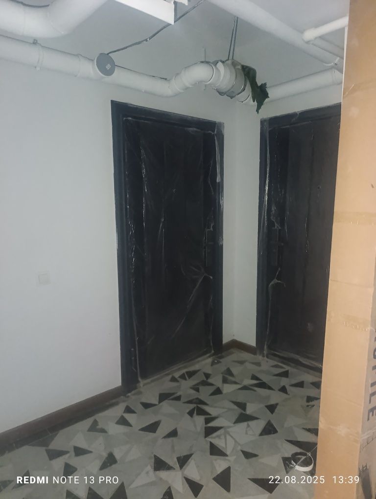 Офис на Ц-15 Ганга продам или обмен на авто и другую недвижимость .