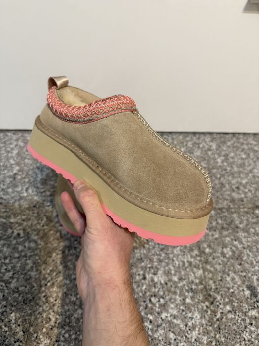 UGG Tazz Love’25