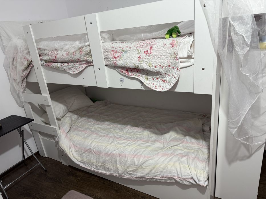 Vand pat supraetajat copii,alb