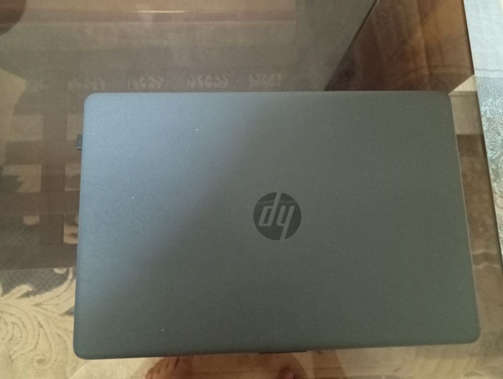 Ноутбук HP 15.6 экран