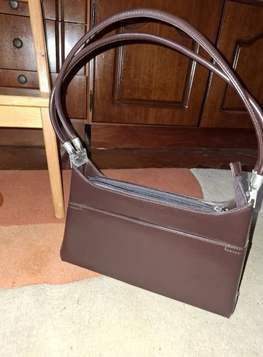 Geanta piele eleganta