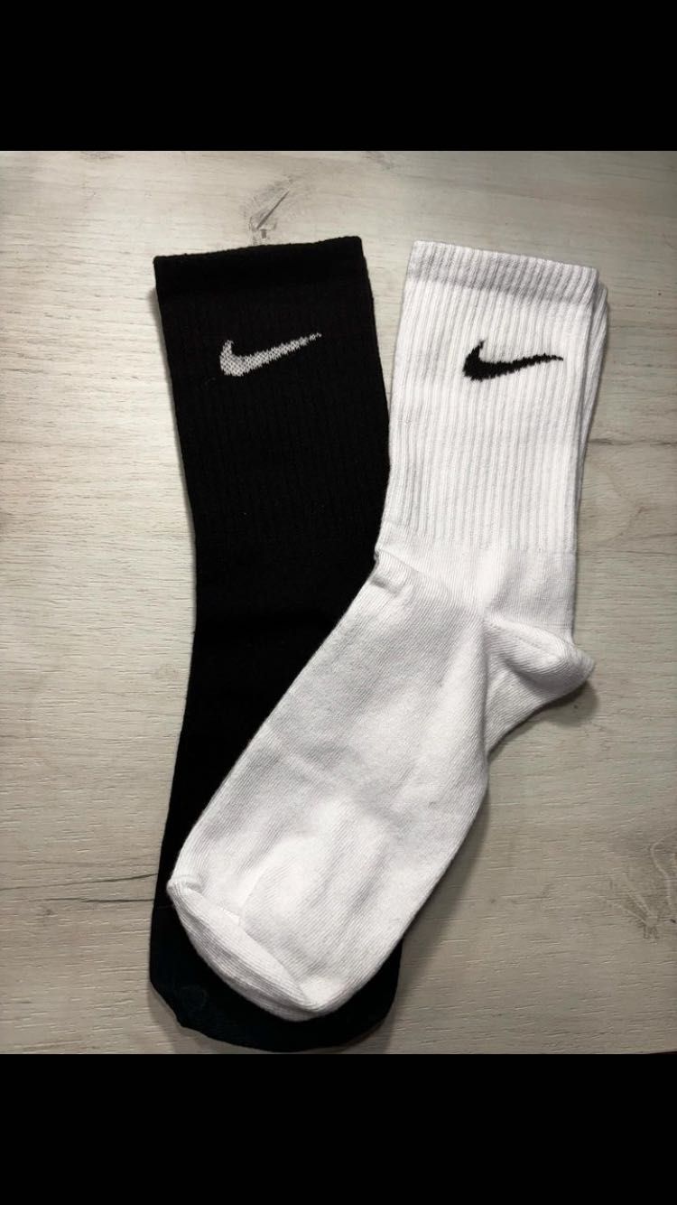 Дамски и мъжки чорапи Nike