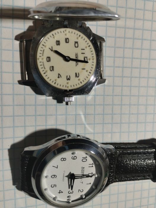 Часы раритет для современных и модных с плохим зрением