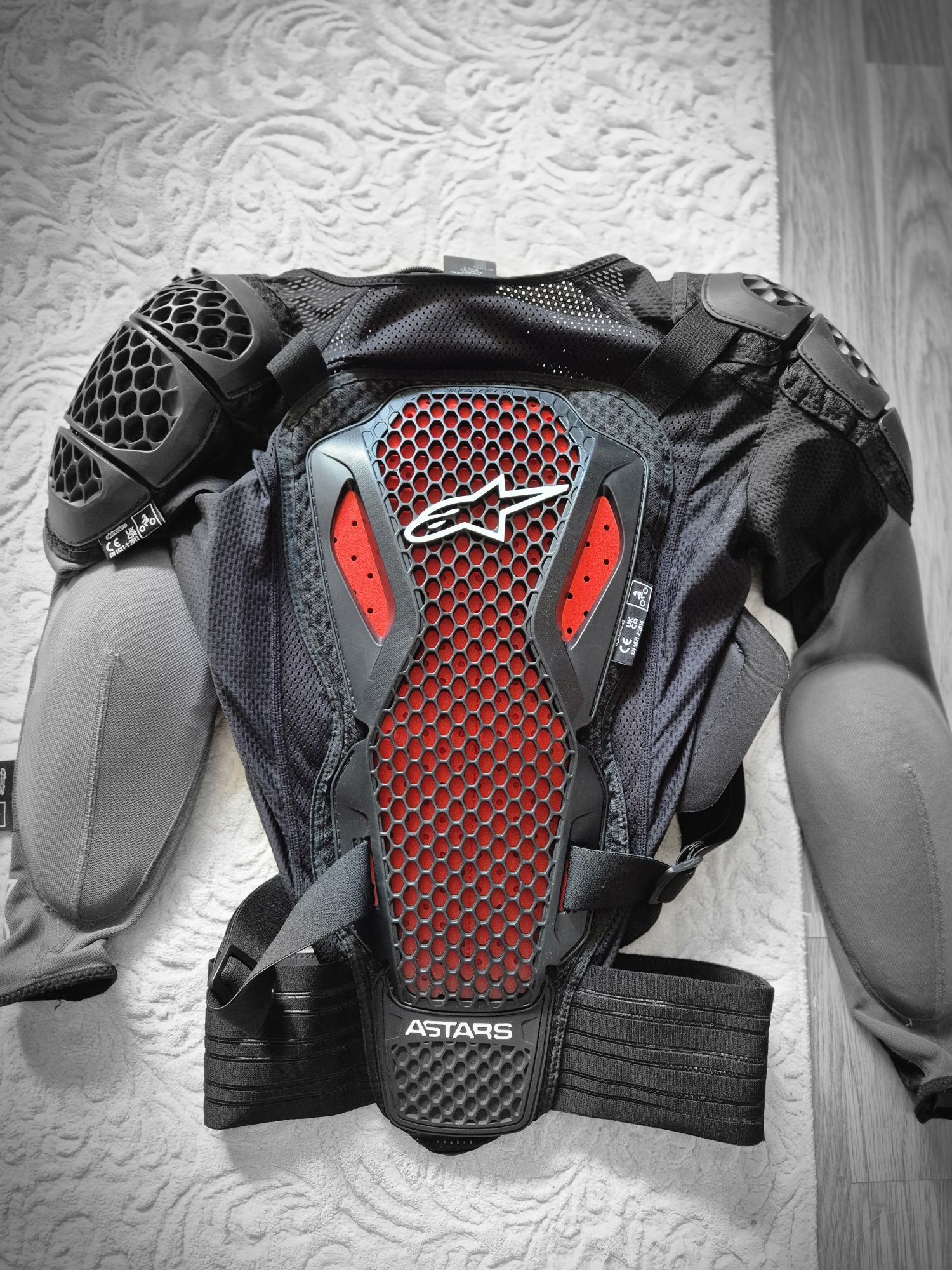 Протекторна жилетка Alpinestars Bionic Teck