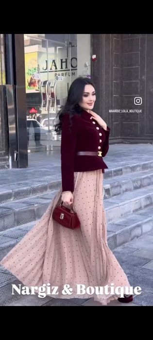 Продаётся вечерное платье