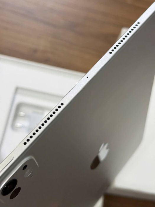 iPad Pro M4 11inch 256Gb 100% 80cycle