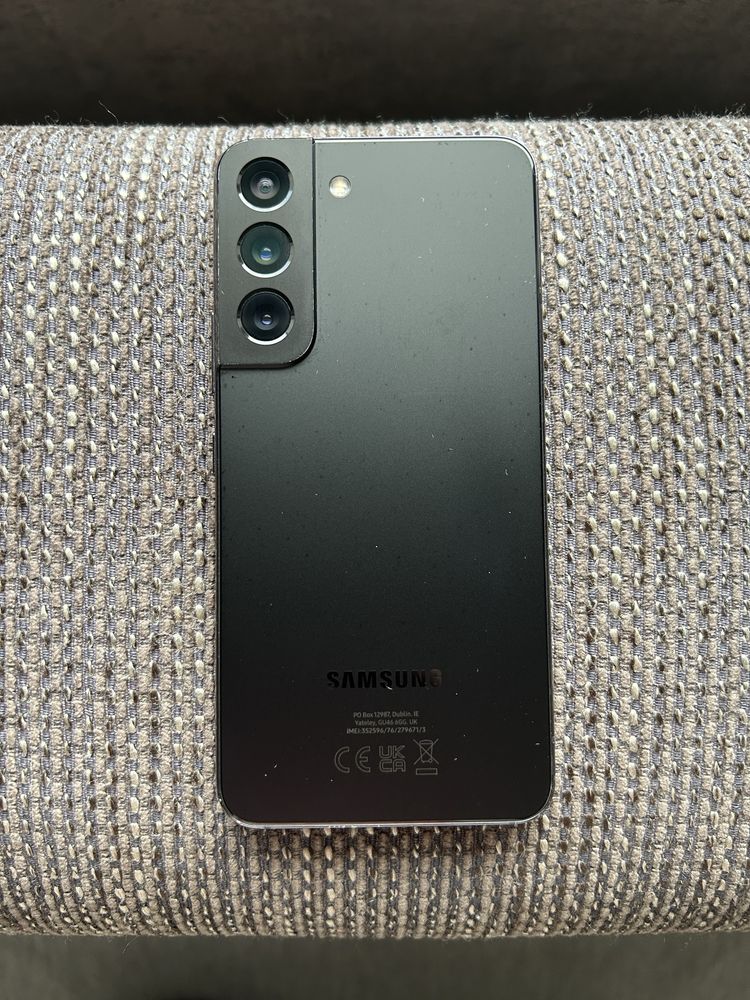 Samsung galaxy S22 256gb
