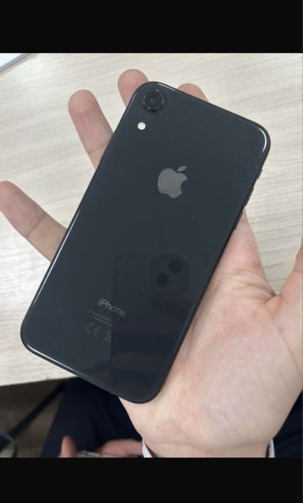 Продаю iPhone XR в отличном состоянии
