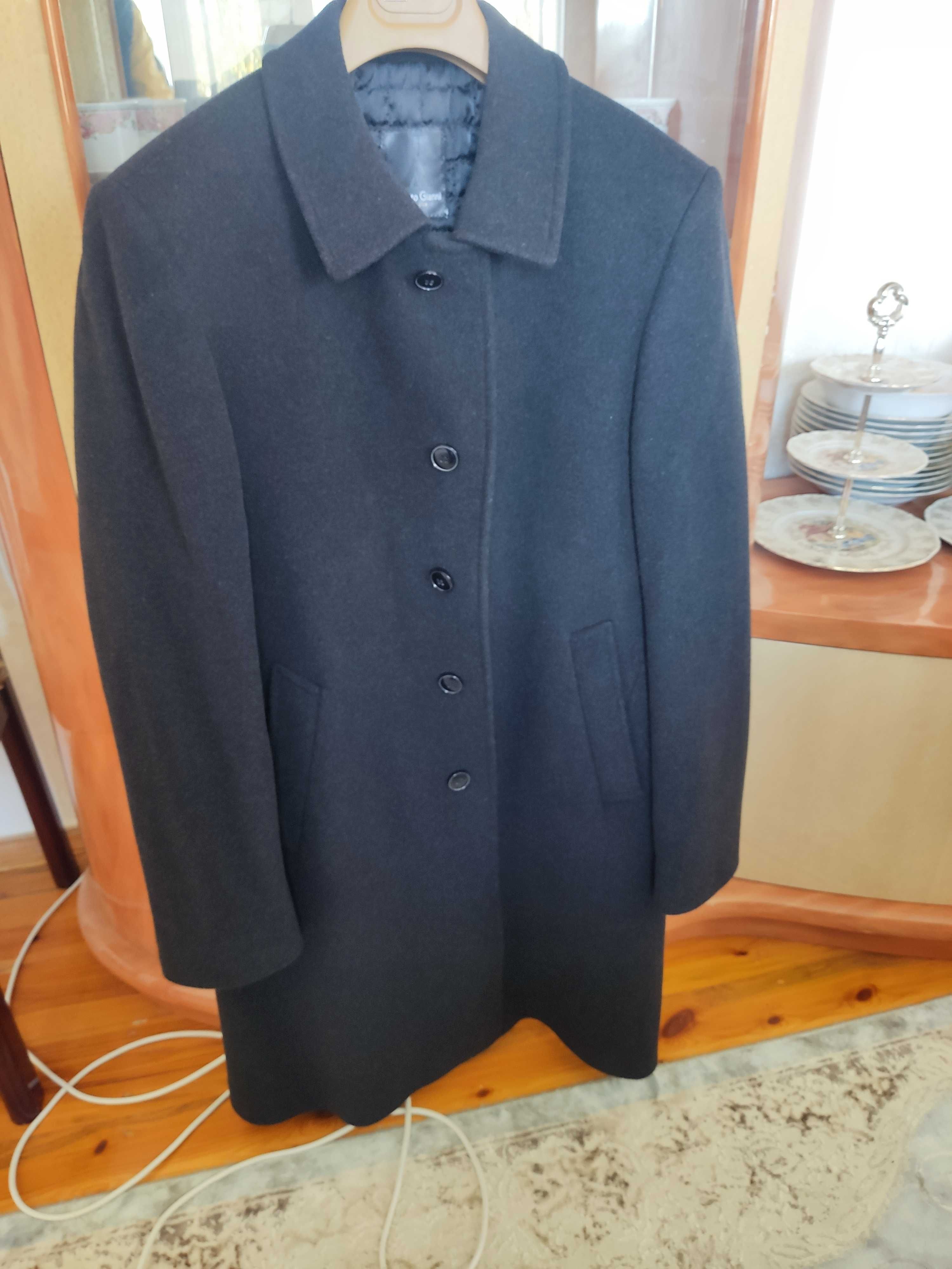 Продается мужское пальто кашемировое размер 52