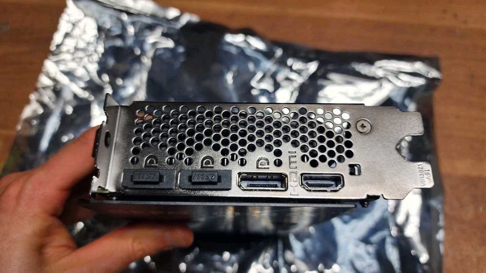 Гаранционна MSI RTX 4060 Ti Ventus 2X Black OC 8GB GDDR6