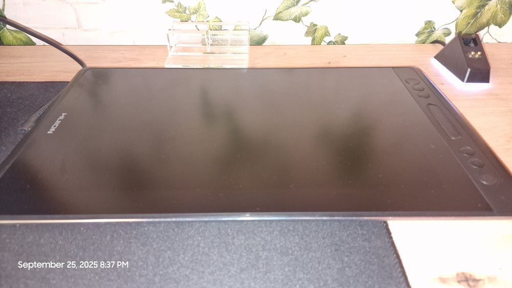Tabletă grafică Huion Kamvas Pro 13