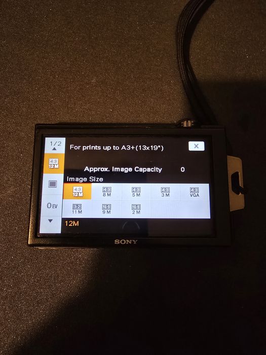 Aparat foto Sony DSC-T900