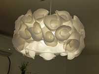 Lustre 2 bucăți 150 lei fiecare