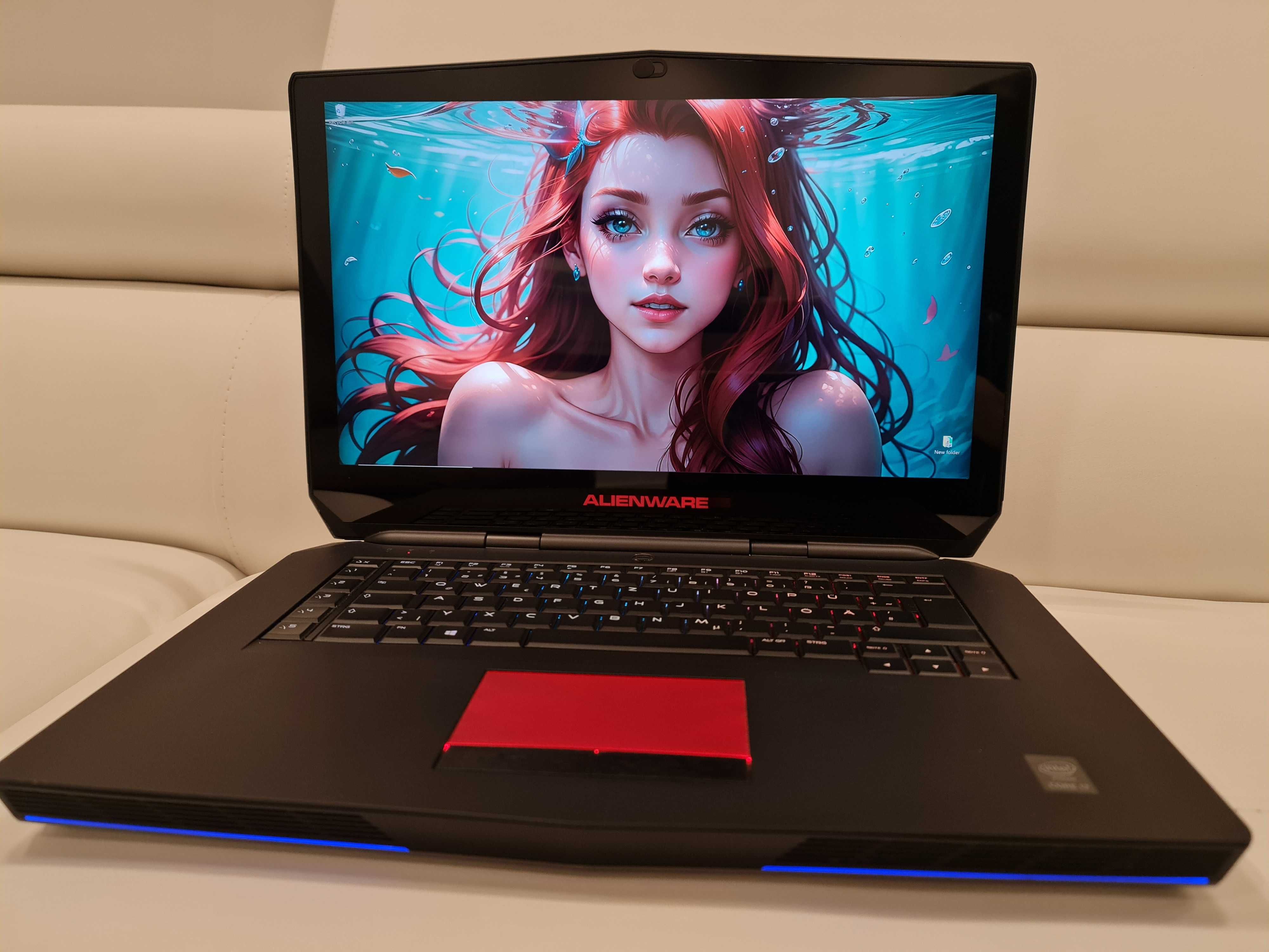 Laptop gaming alienware ,intel core i7 ,video 6 GB, touchscreen 4K