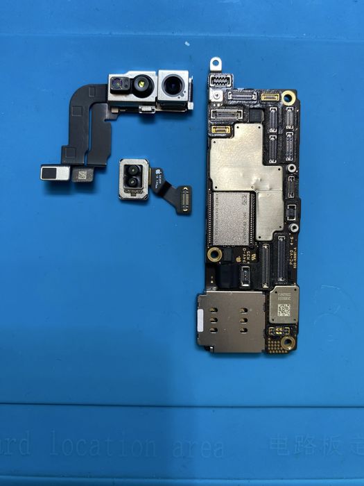 Placă Bază iPhone 15 PRO - Citeste Descrierea -
