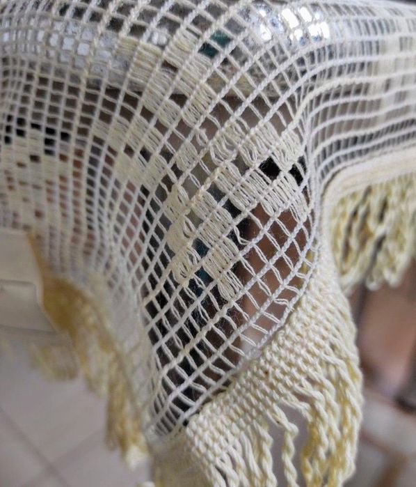 Fata de masa 145/120 cm