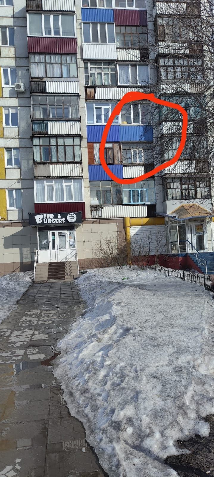 Продам 3 х комн. Район Универсам