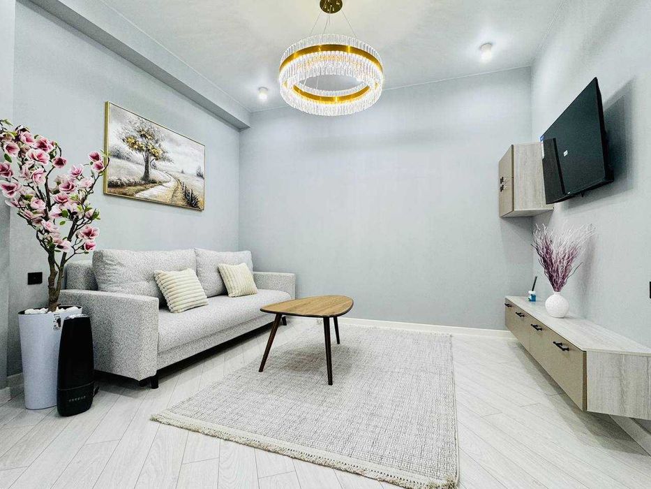 ПРОДАЕТСЯ 2/5/14 60м2 ЖК Prestige Gardens на: Шота Руставели улица