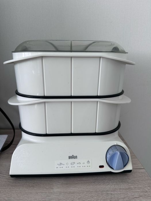 Продам пароварку braun