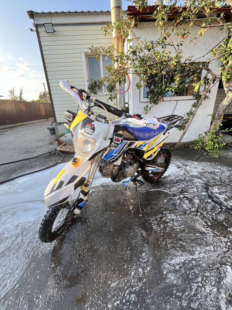 Продам питбайк Racer crf 125 E
