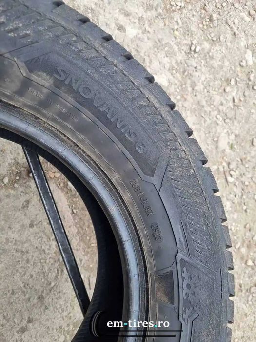 SET 2 Anvelope Iarna 225/65 R16C BARUM Snovanis ras