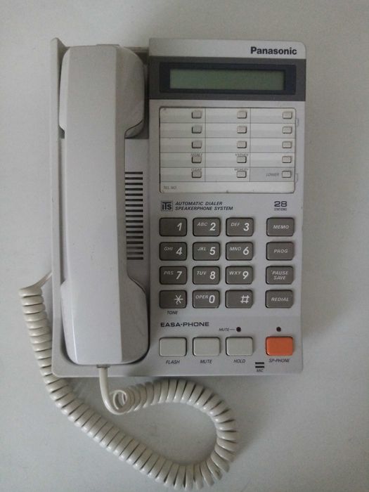 Стационарен телефон Panasonic KX - T2365-японски.