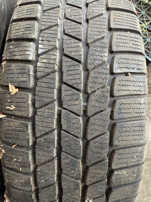 Anvelope 235 55 r18 continetal