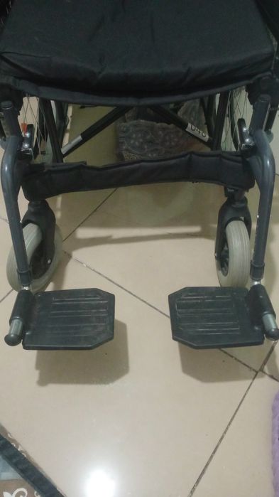 Продаётся инвалидная коляска