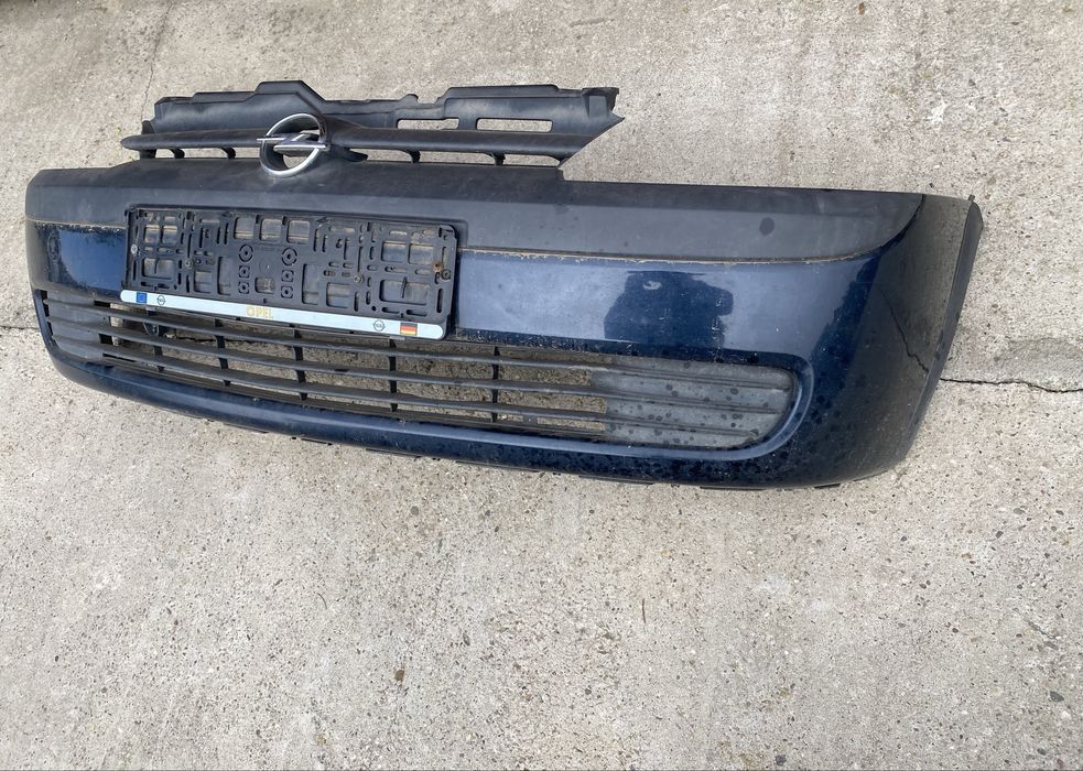 Bara  Fata Opel Corsa C Pret 300 lei