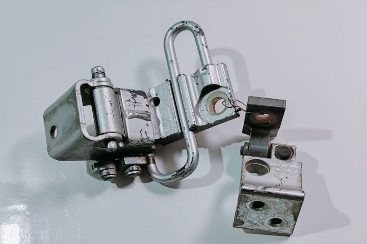 Balama  usa dreapta spate 8P4833412 Audi A3 8P