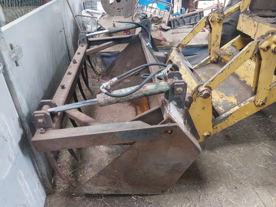 Tractor încărcător frontal Volvo LM 620 Ifron