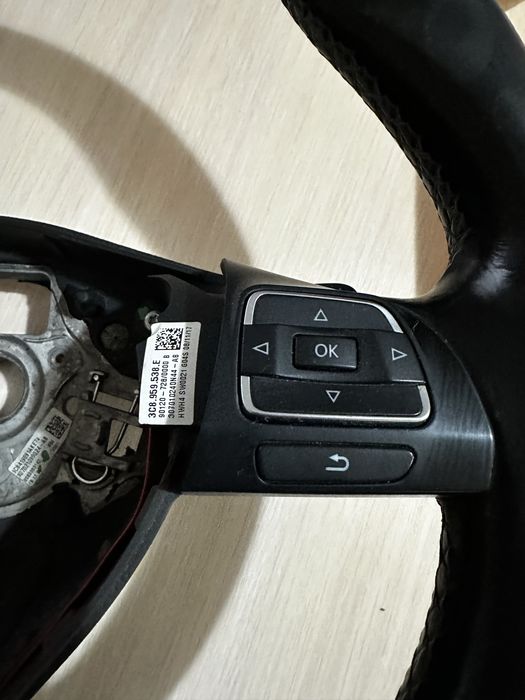 Volkswagen Мултиволан от голф 6/Golf VI