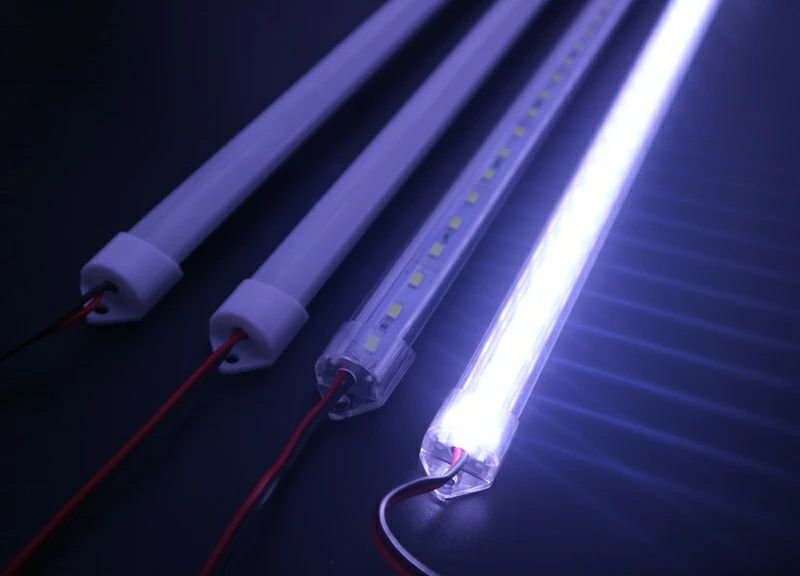 Grilă Led 1 metru 18Watti(Alb,Albastru și Roșu) 12V-220V