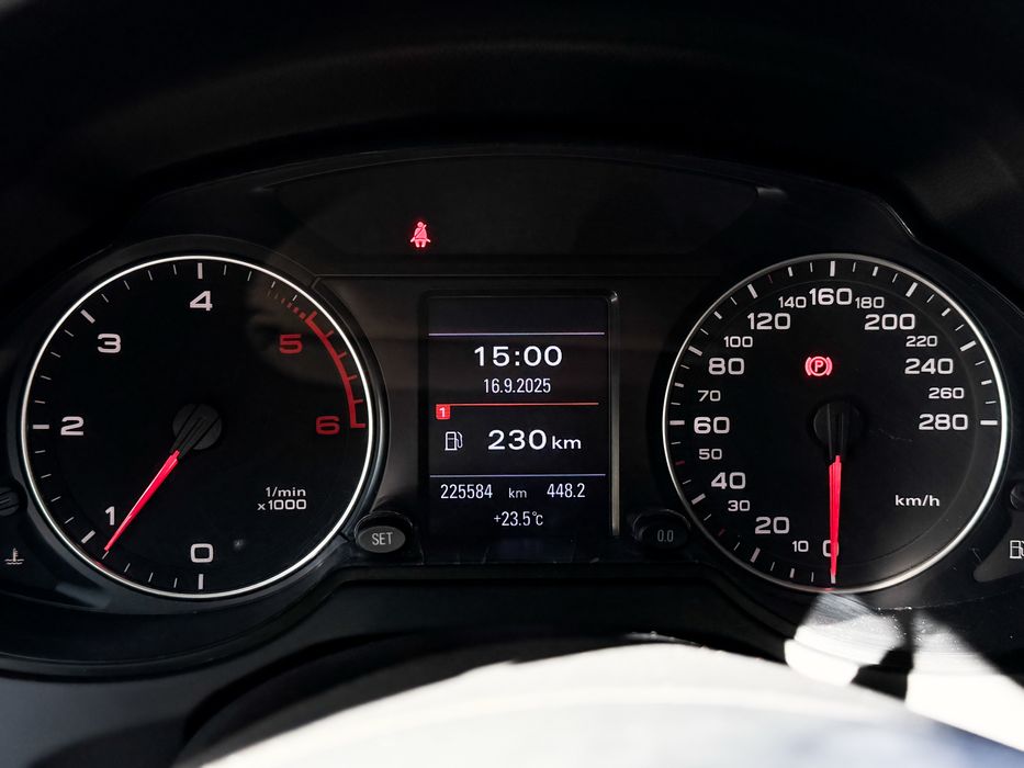 Audi Q5 / 2.0 TDI / Quattro / 2010