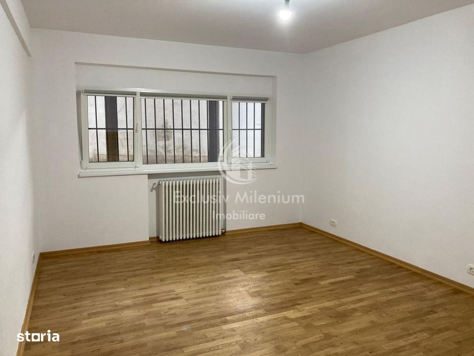 Parter Spatiu birouri Piata Romana/ Dacia