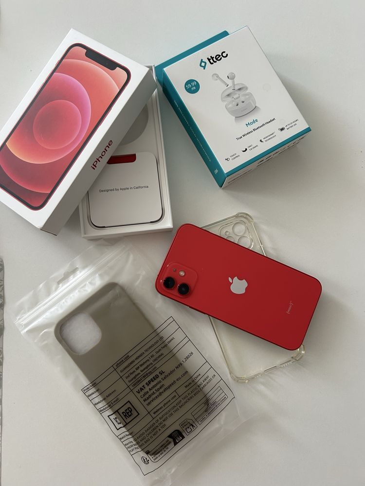 iPhone 12 red edition + зарядно и слушалки