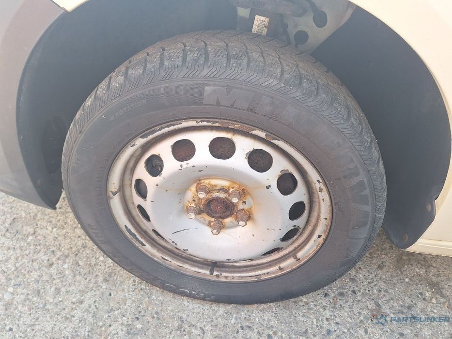 Jante de otel r16 cu cauciucuri de iarna 205/55  VOLKSWAGEN CADDY IV Estate SAB, SAJ 2015 - 2020